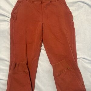 Lululemon scuba sweatpants size 4